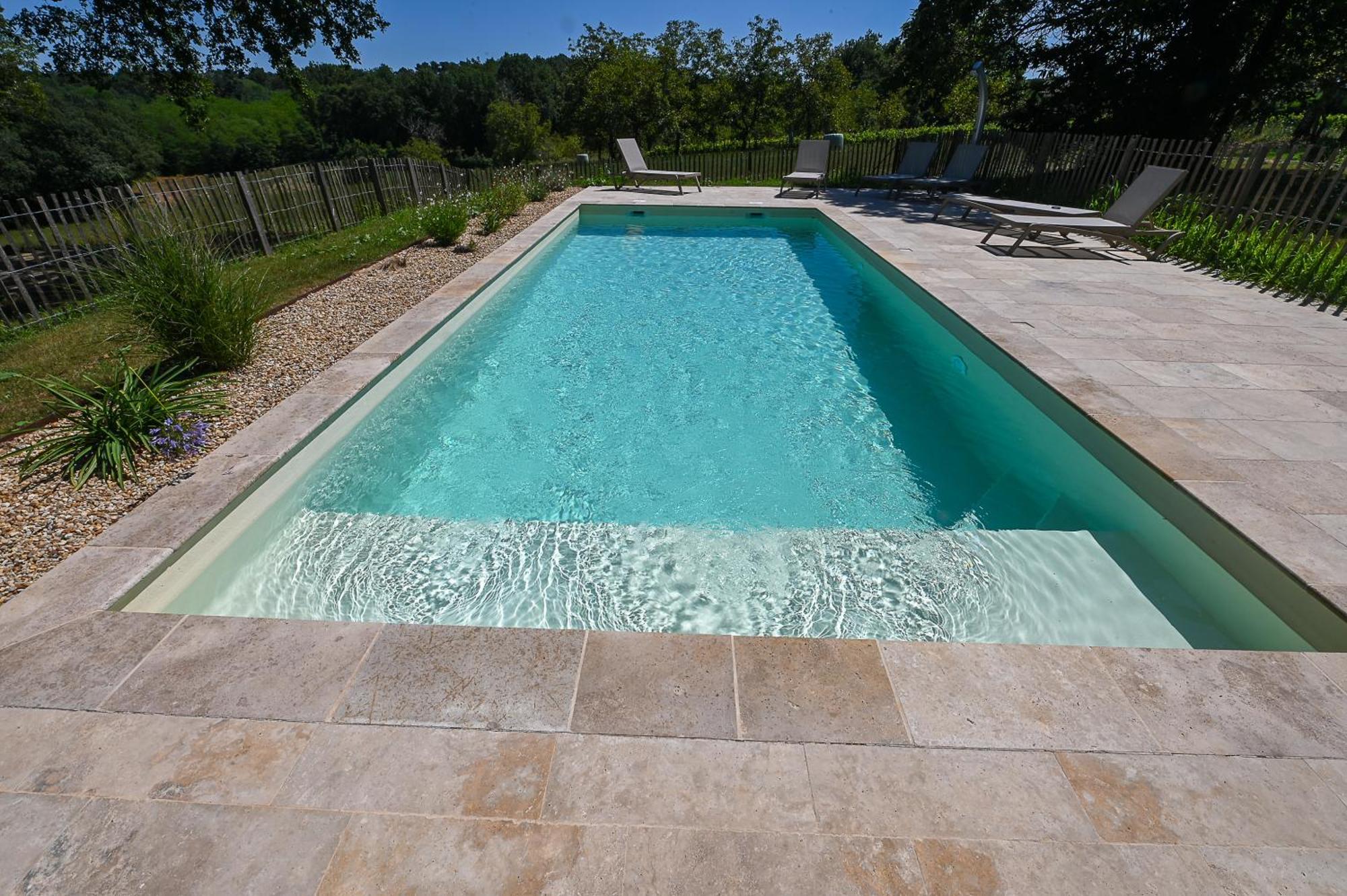 Gite Les Mareillauds - Piscine Salon エクステリア 写真